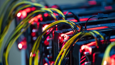 В Астане автосервис занимался майнингом криптовалюты