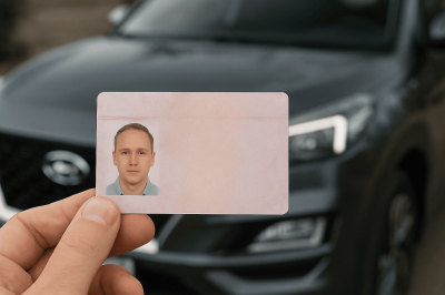 МВД РК предлагает убрать электронные чипы из водительских удостоверений