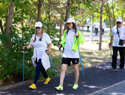 Бесплатные тренировки по скандинавской ходьбе стартуют в столице