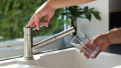 В Минводы решили научить казахстанцев как пить воду из-под крана