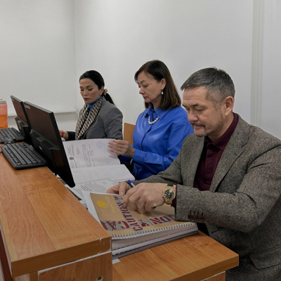 &laquo;Попытка улучшить статистику к концу года&raquo;: В Алматы провели суд над человеком на больничной койке