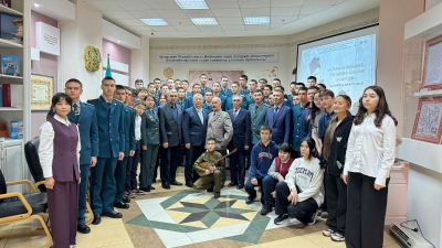 Документально-историческая выставка &laquo;Бауыржан Момышулы &ndash; легендарный полководец&raquo; проходит в Астане