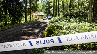 В Улан-Удэ трехлетний ребенок выпал из окна многоэтажки