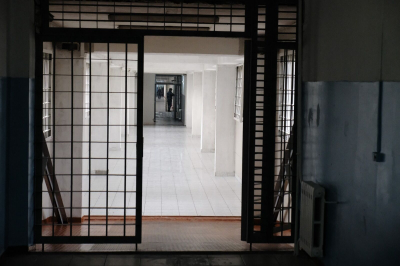 Сидеть до пенсии