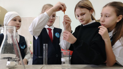 Буинские школьники побывали в лаборатории Минэкологии Татарстана