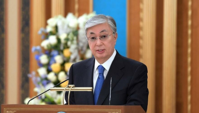 Токаев поздравил казахстанцев с праздником Ораза айт