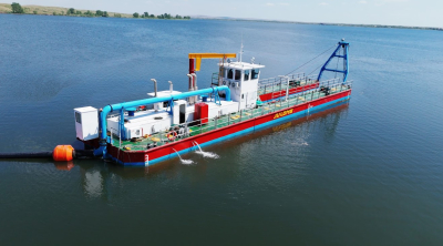 Астанинское водохранилище очищают впервые с 1970 года