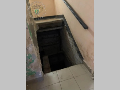 В Казани прокуратура начала проверку из-за обвала лестничного проема в многоэтажке