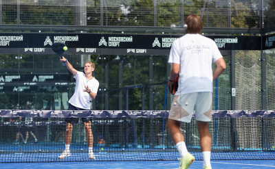 Директор Федерации падела России: о новой моде и экономике спорта