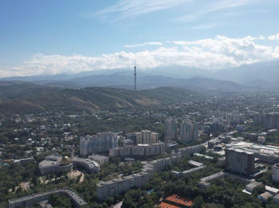 Более 1,1 млн туристов посетили Алматы за полгода