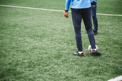 Футболиста ПСЖ Эрнандеса обвинили в торговле людьми